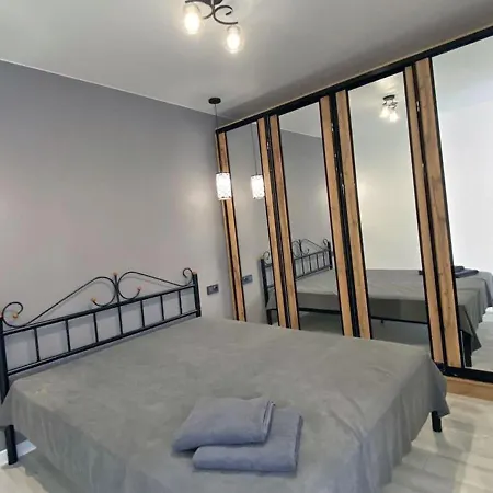 пан апарт #1 Truskawez